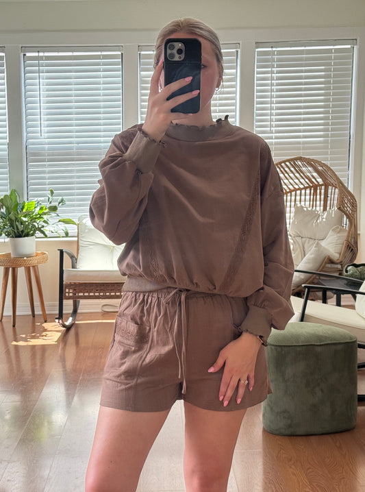 Lace Trim Sweatshirt & Shorts Matching Set - Mocha
