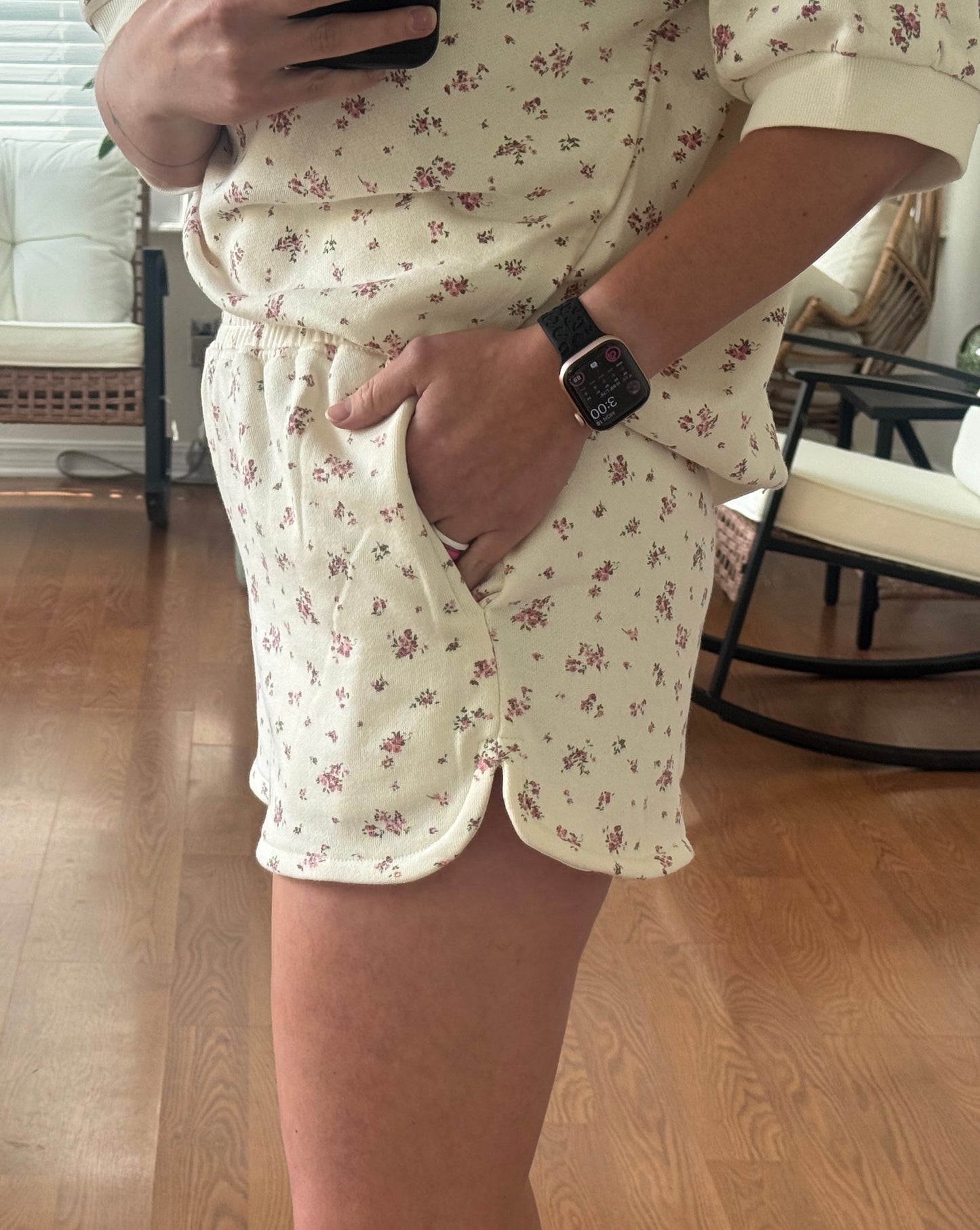 Floral Knit Shorts - Ivory