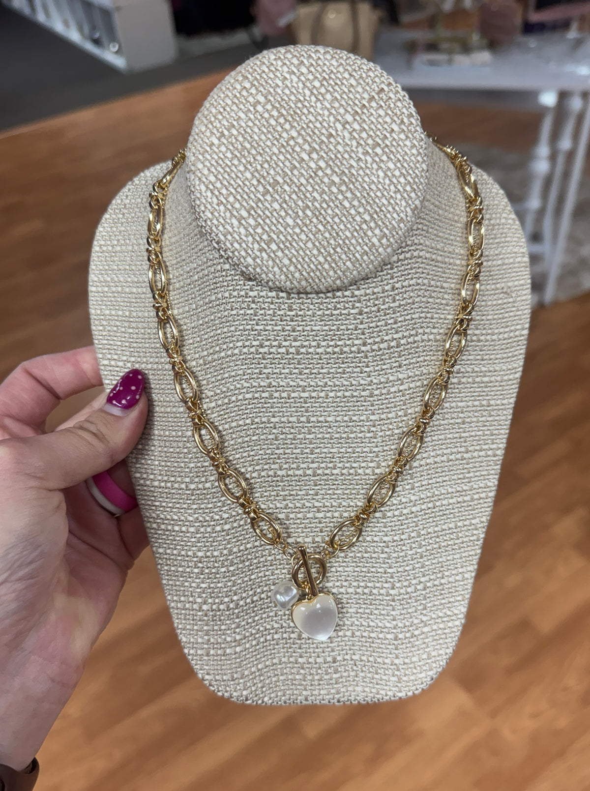 Glossy Heart Twist Chain Necklace - Gold