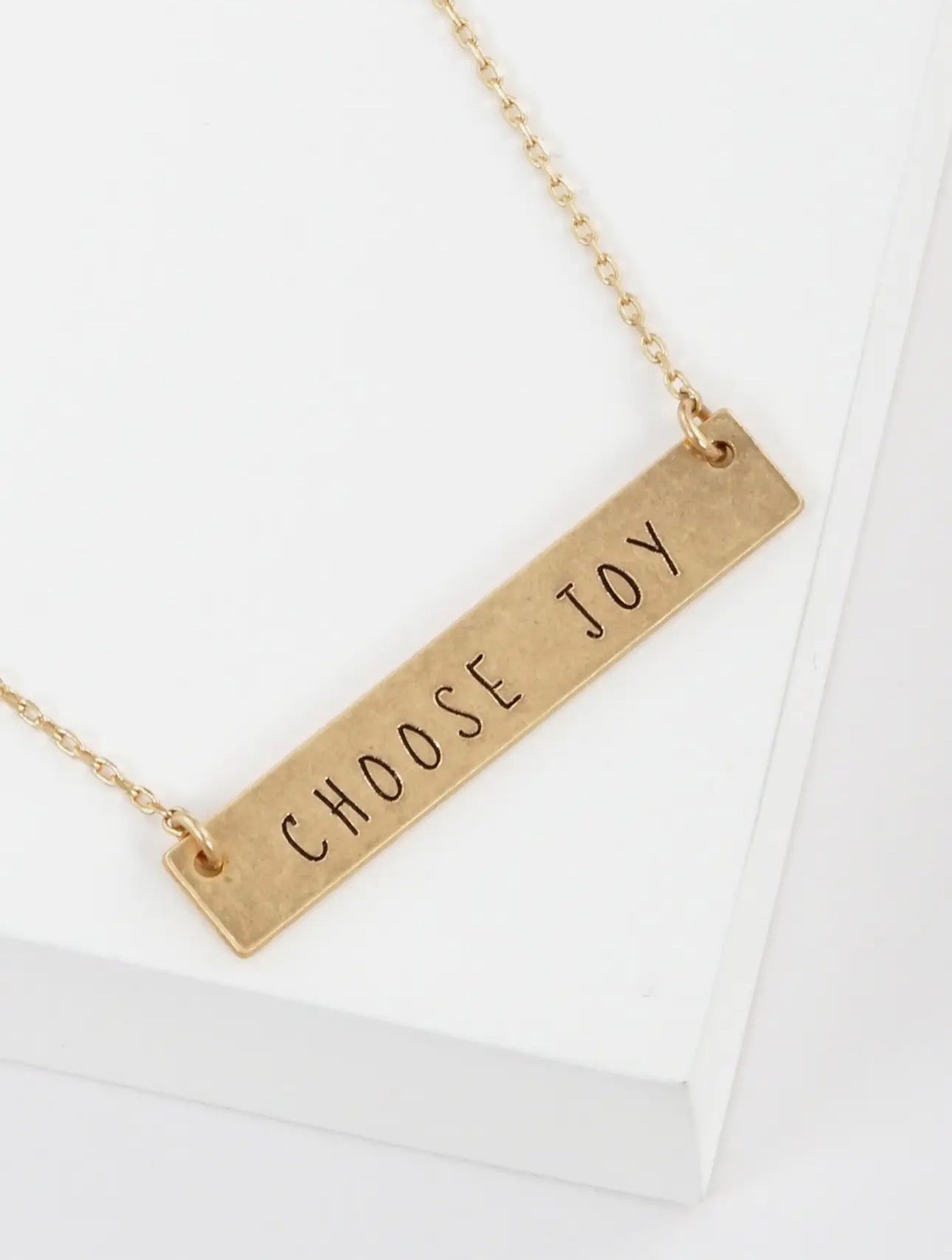 Choose Joy Bar Pendant Necklace - Gold