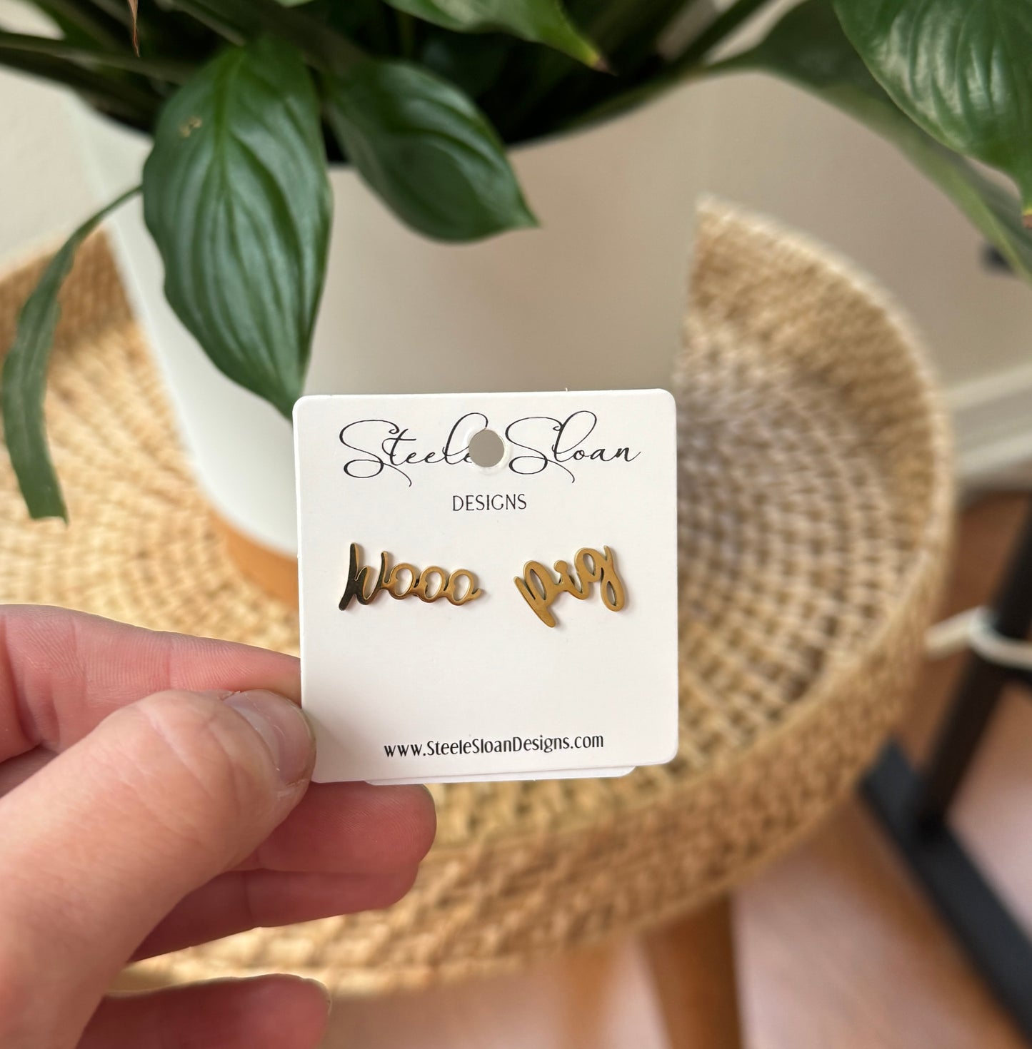 Wooo Pig Earrings - Gold