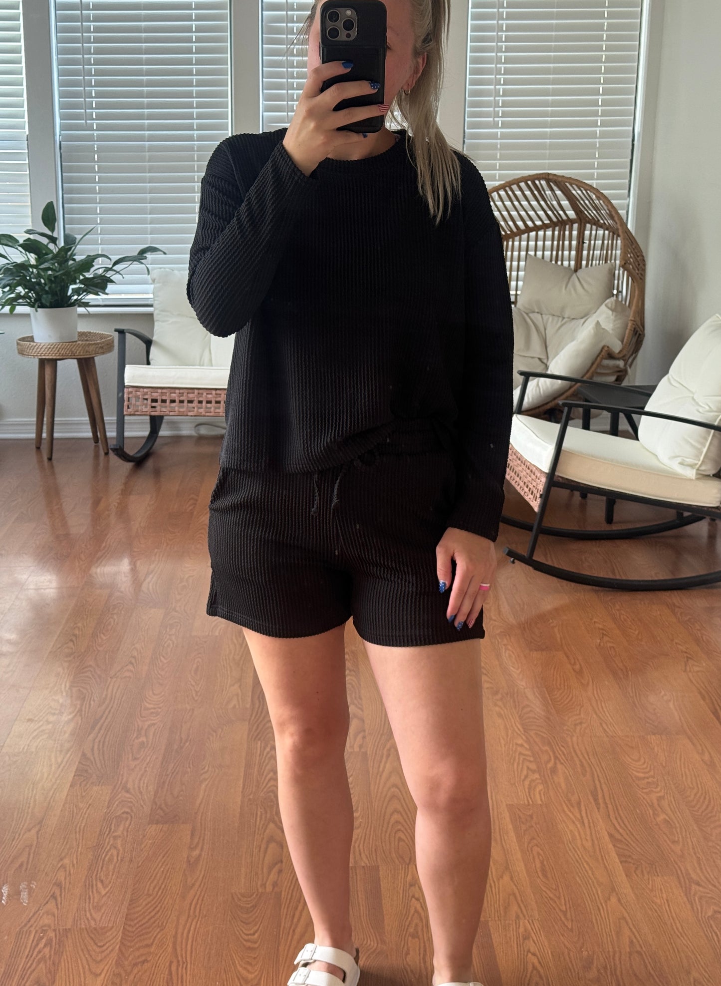 Ribbed Long Sleeve/Shorts Matching Set - Black