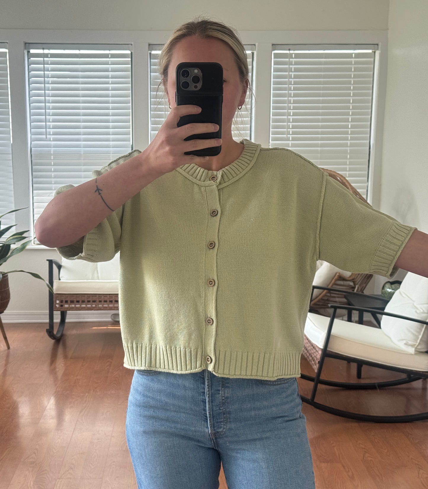 Short Sleeve Knit Cardigan - Olive Green