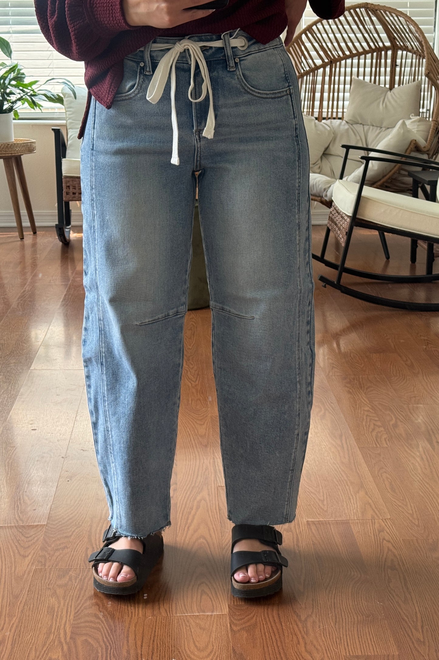 Slouchy Barrel Jeans w/ Drawstring - Light Wash
