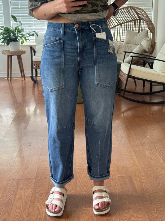 Mid-Rise Barrel Leg Jeans - Dark Wash