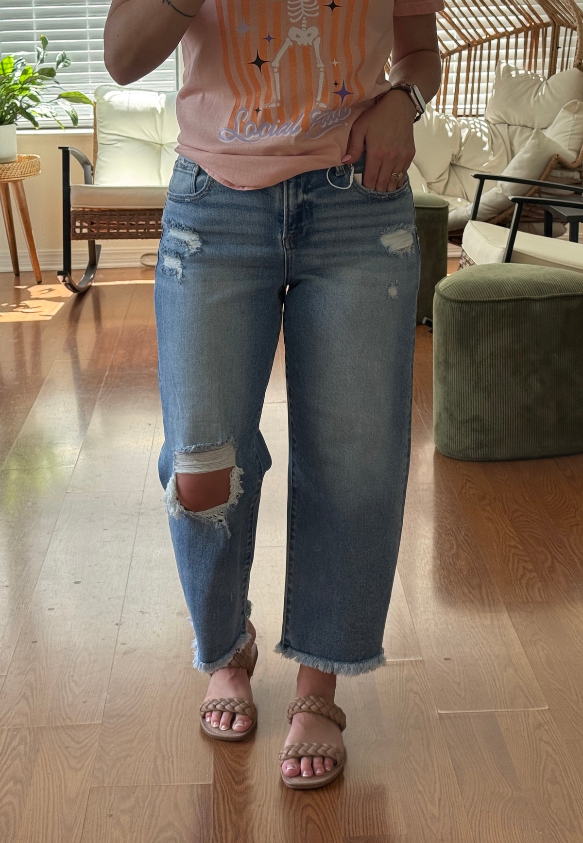 High Rise Distressed Barrel Jeans - Light Wash