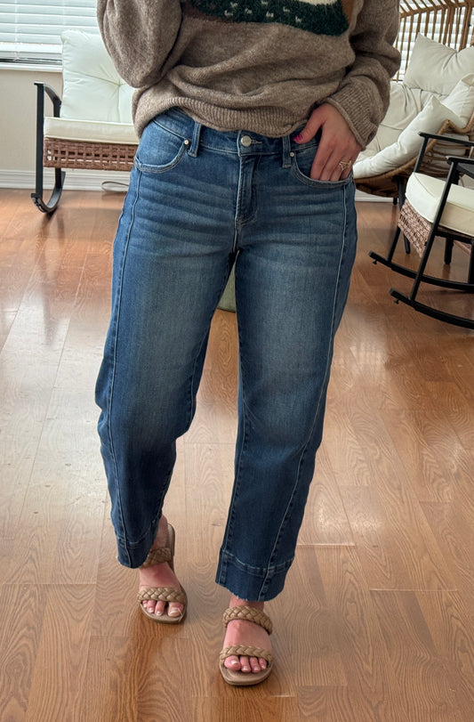 Mid-Rise Slouchy Crop Barrel Jeans - Medium