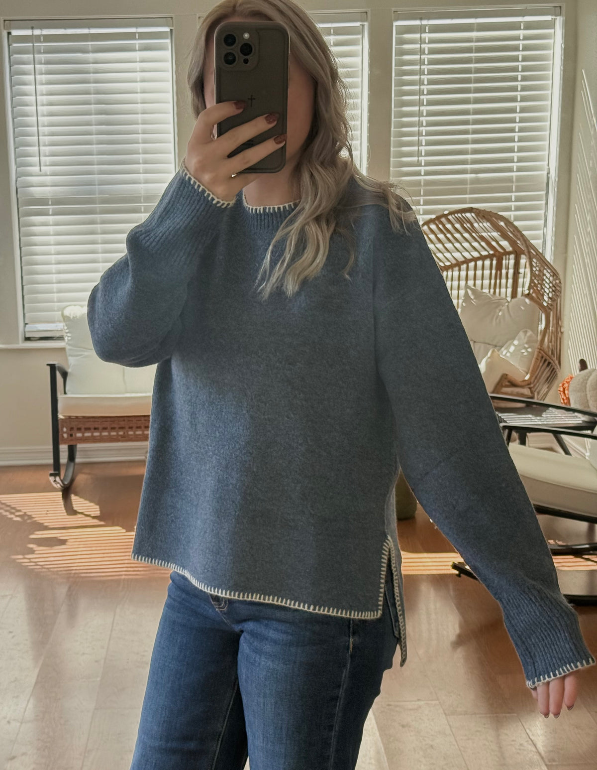 Contrast Stitch Wool Sweater - Navy
