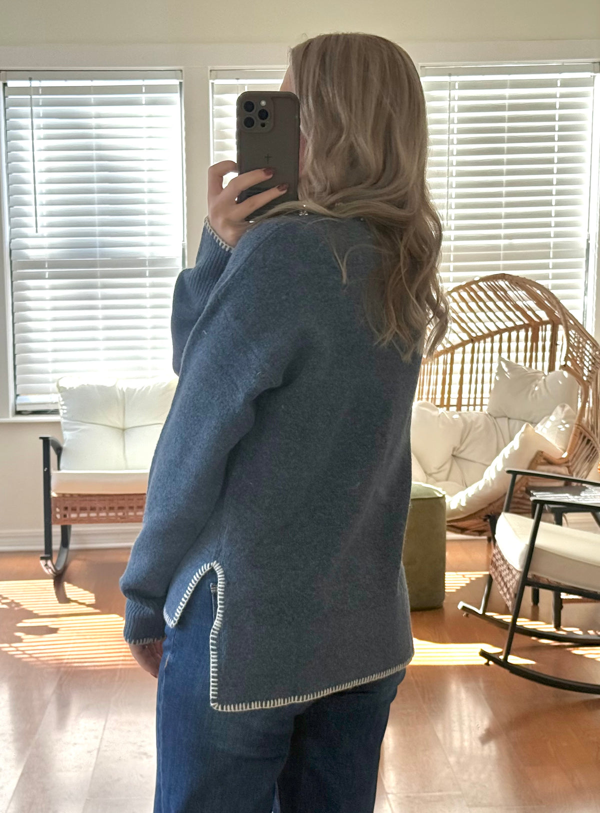 Contrast Stitch Wool Sweater - Navy