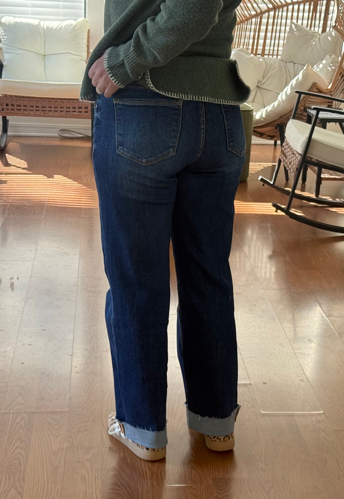 Mid Rise Cuffed Ankle Straight Leg Jeans