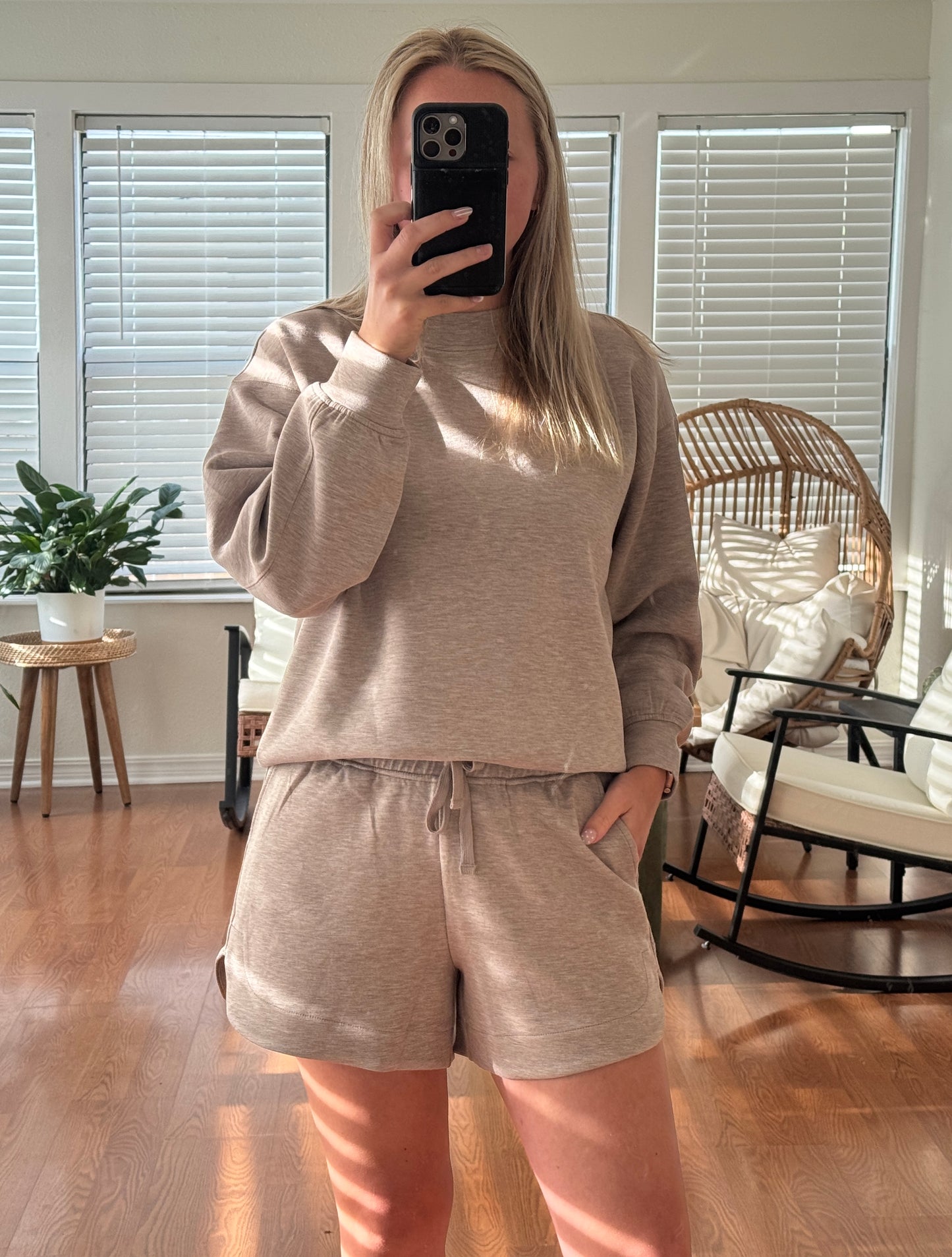 Scuba Mock Neck Pullover - Taupe